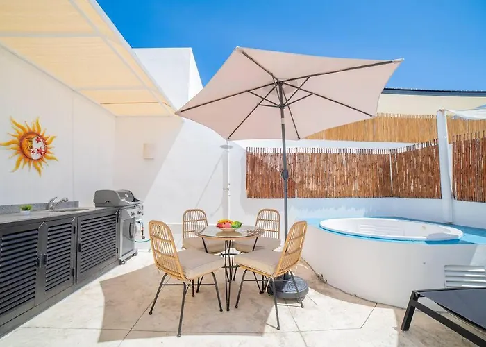 Appartement Papaya 15 Exclusive Penthouse With Rooftop And Jacuzzi *